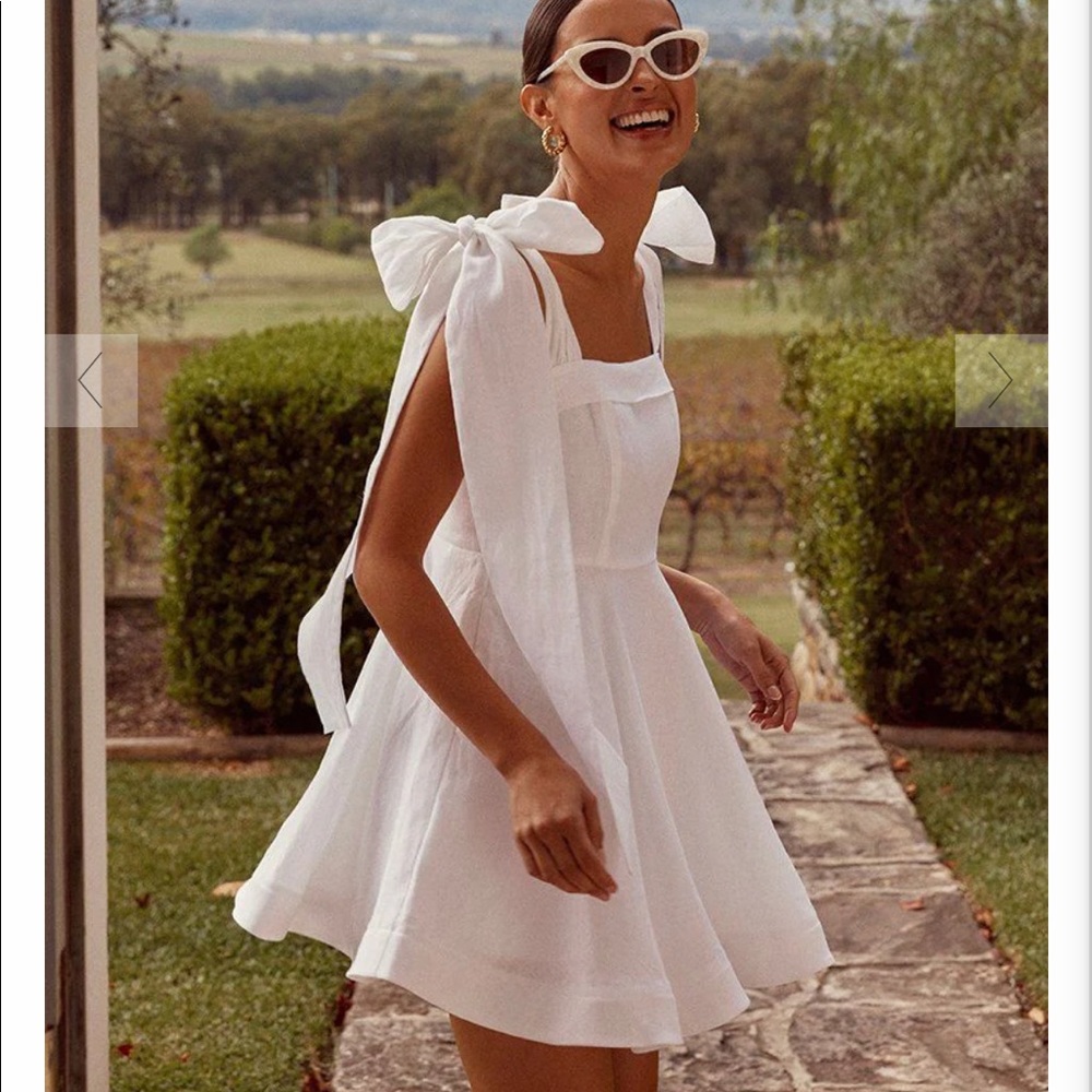 DIISH Aisle White Linen Bow Mini Dress